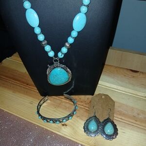 Turquoise and Silver Jewelry Set